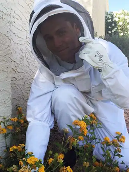 Kyle Forsyth Bee Removal Phoenix AZ
